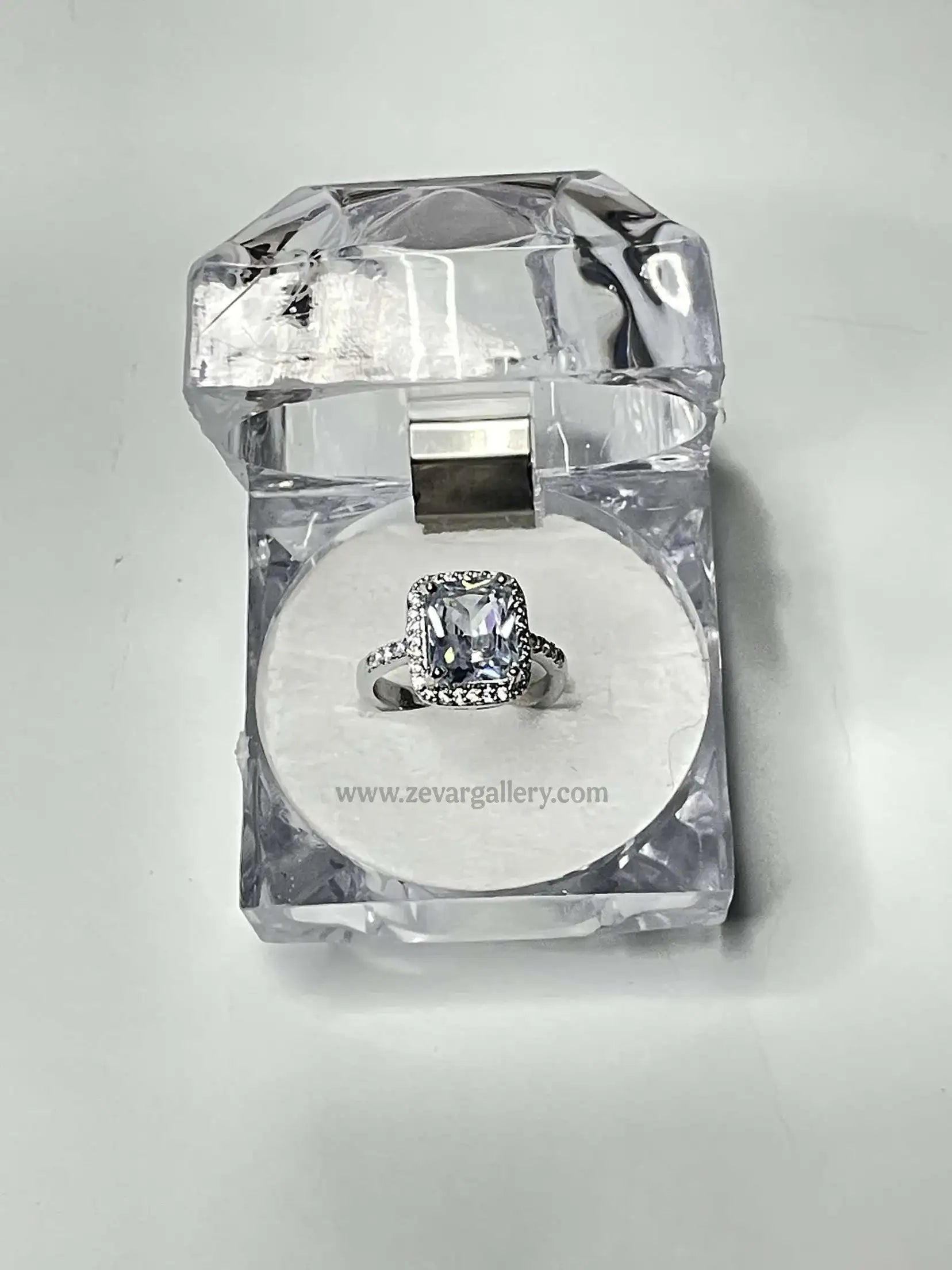 Elegant Cushion-Cut Crystal Zircon Adjustable Size Ring