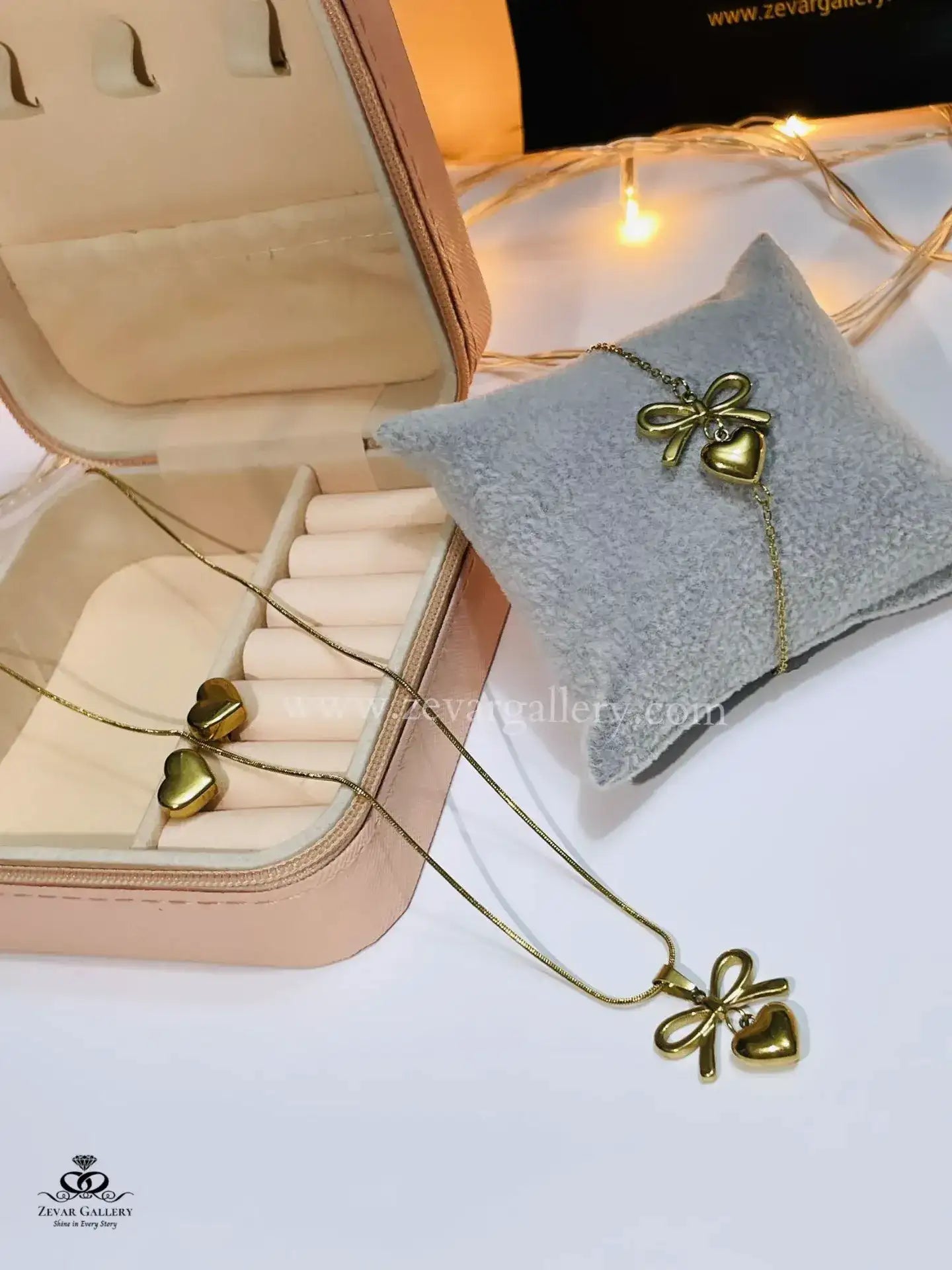 Bow & Heart Jewellery Set in Stainless Steel by Zevar Gallery