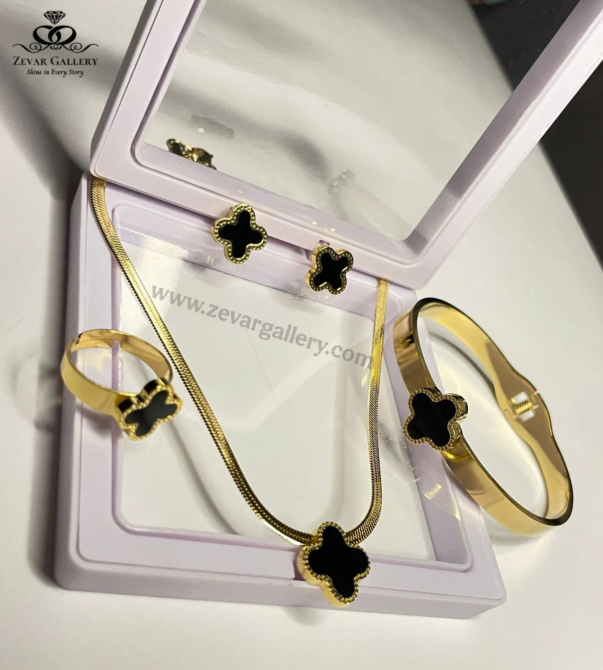 Durable Stainless Steel Black Clover Jewelry Set for Women – Party and Daily Wear