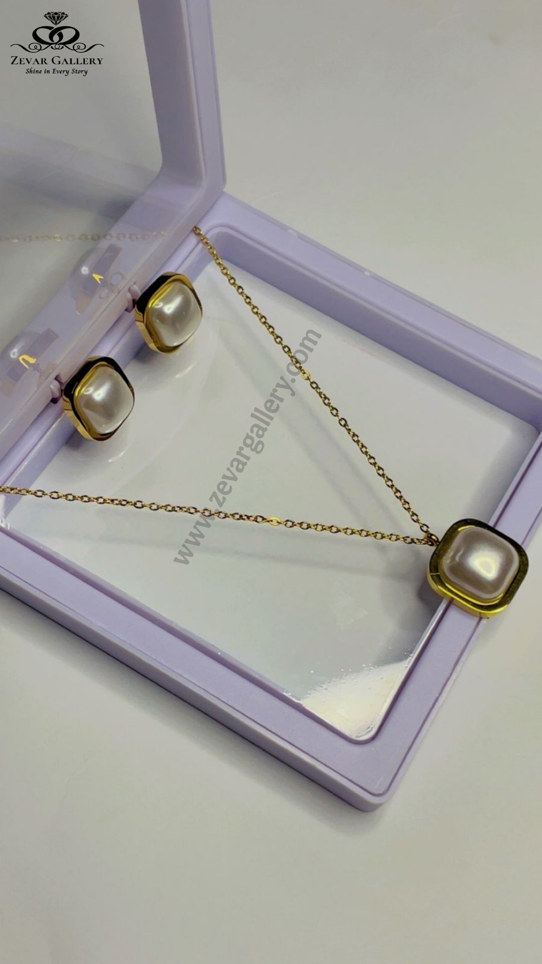 White Pearl & Tops with Golden Chain Pendant by Zevar Gallery