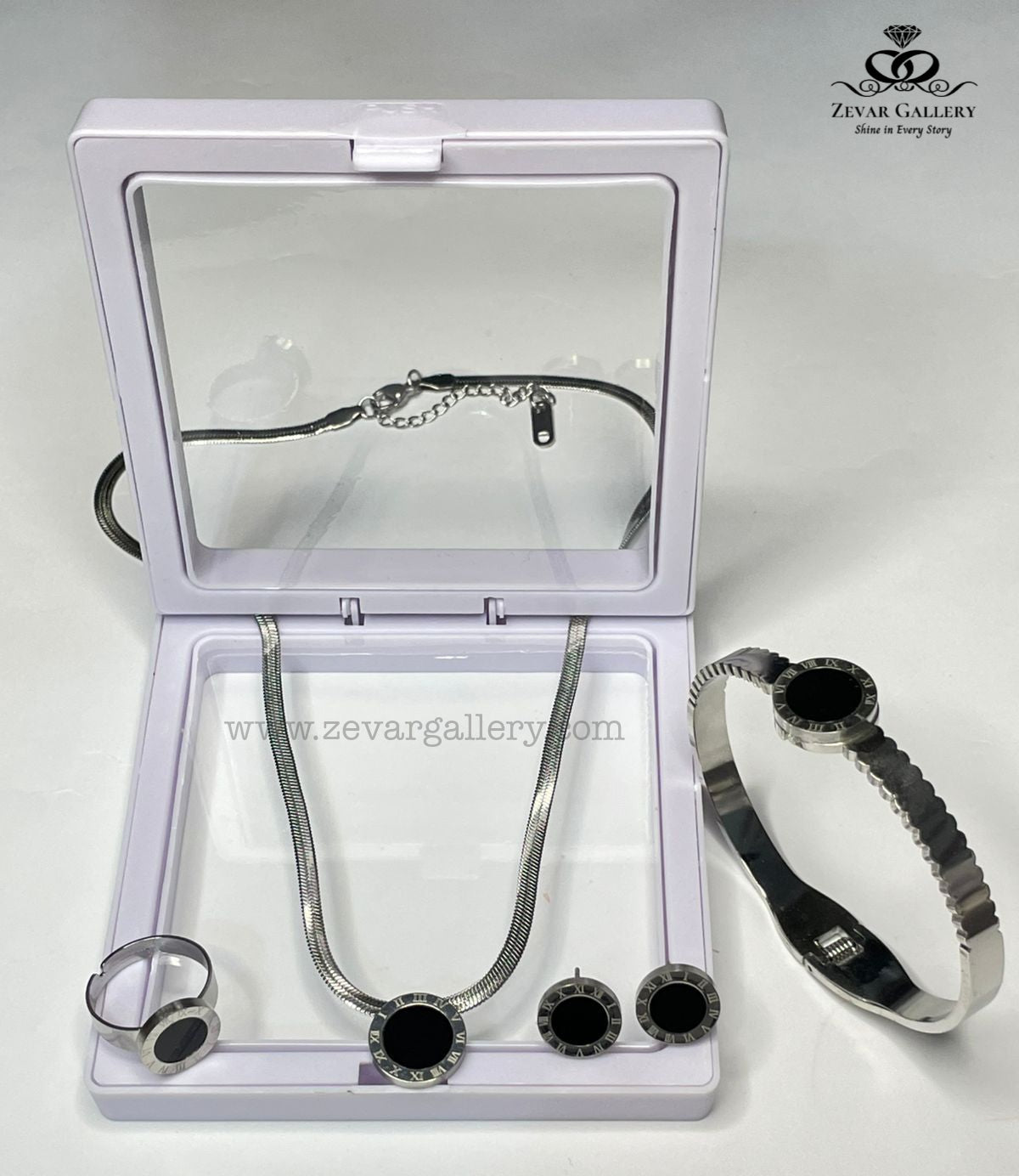 Elegant Silver Roman Clover Set for Women – Stainless Steel Jewelry with Necklace, Bracelet, Earrings and Ring